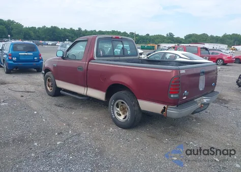 1997 Ford F-150 Standard/Xl/Xlt z USA, uszkodzony, nr VIN 1FTDF1720VNB30982
